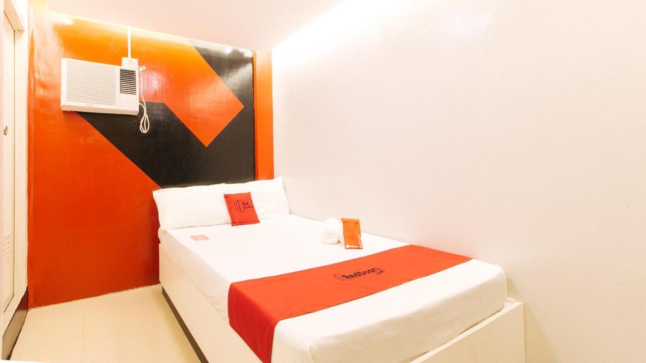 Reddoorz @ Walk Inn Hotel Manille Extérieur photo